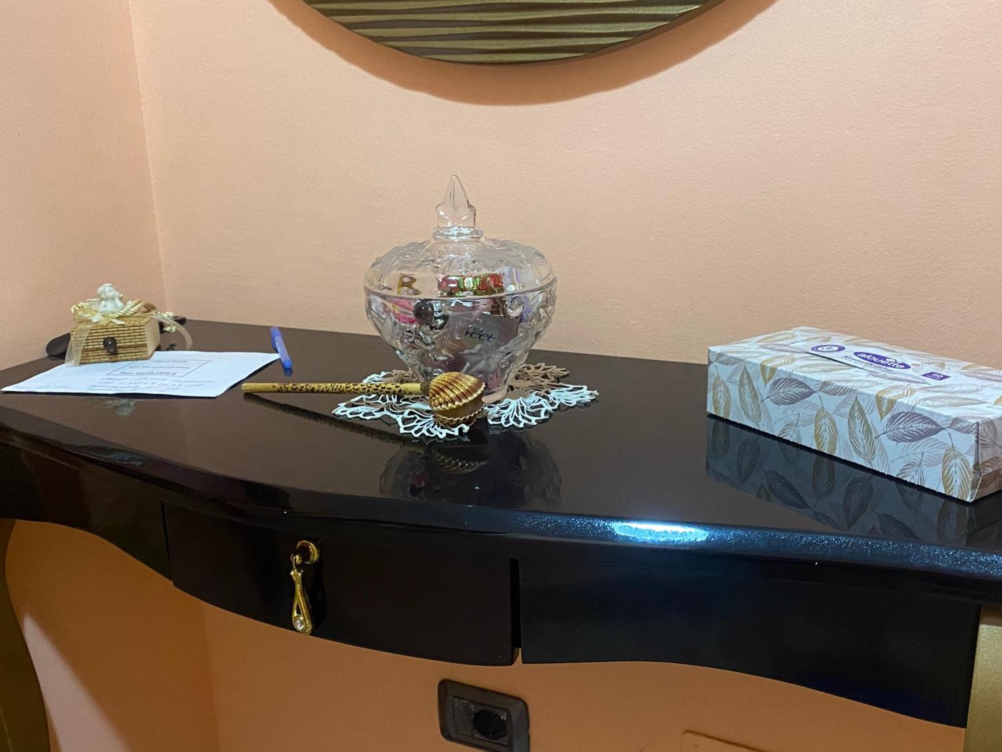 Klik Center * Tirana